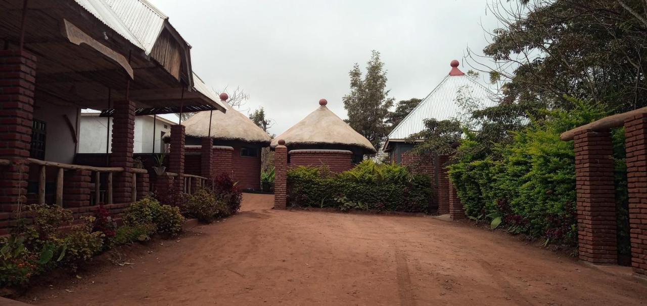 Karatu safari camp Lodge Bagian luar foto