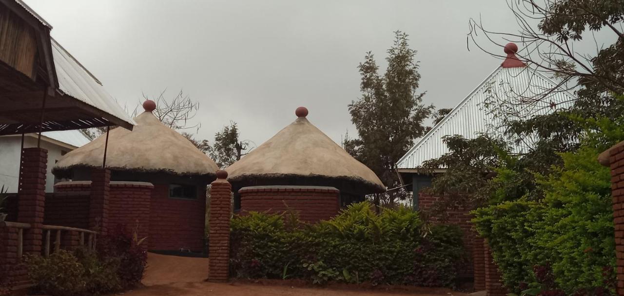 Karatu safari camp Lodge Bagian luar foto
